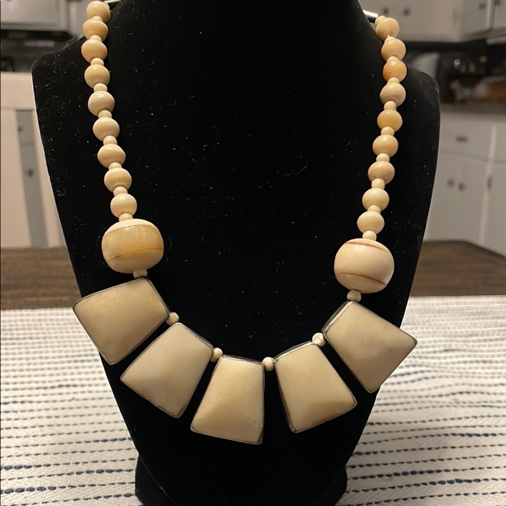 Vintage Cream Bone and Stone Beaded Necklace